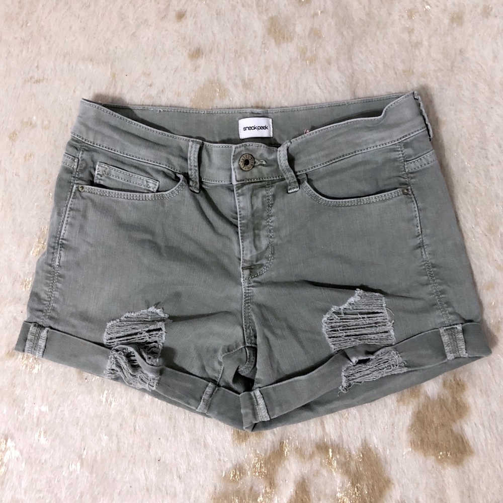 Olive Sneak Peek shorts
